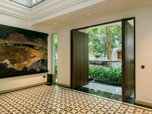 Sản Xuất Hệ Cửa Đi Chính Pano Kim Loại & Phụ Kiện Cao Cấp — Dịch vụ gia công inox – cơ khí Đông Sơn